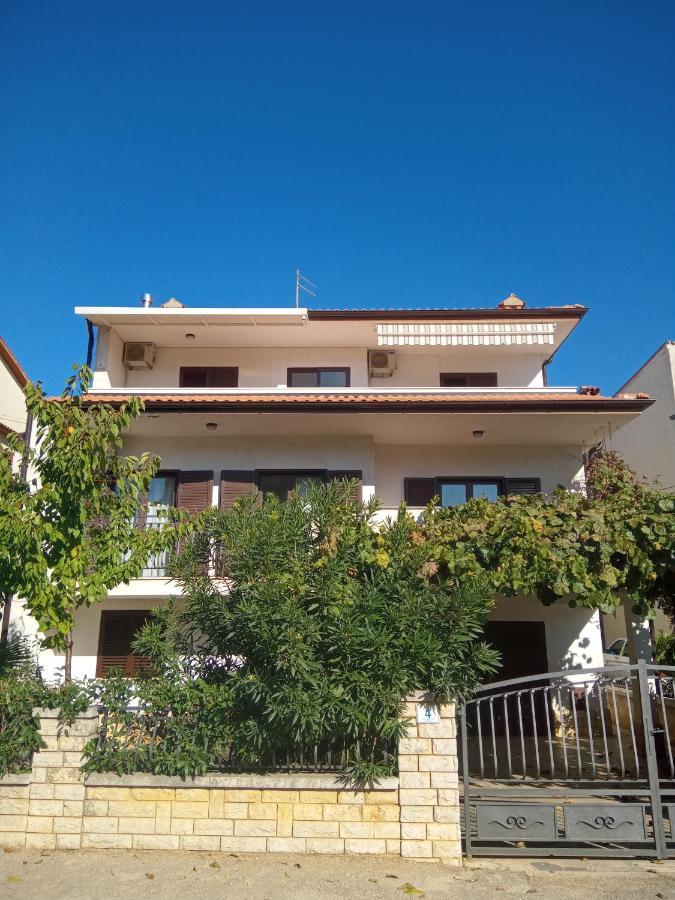 Apartment Degobbis Rovinj Bagian luar foto