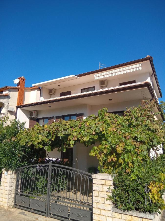 Apartment Degobbis Rovinj Bagian luar foto